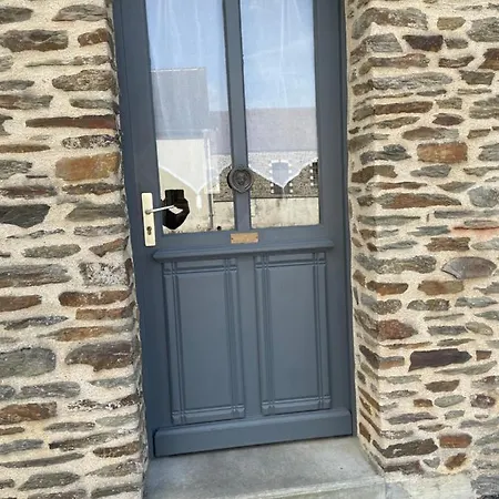 Le Courtil * Cerisy-la-Foret