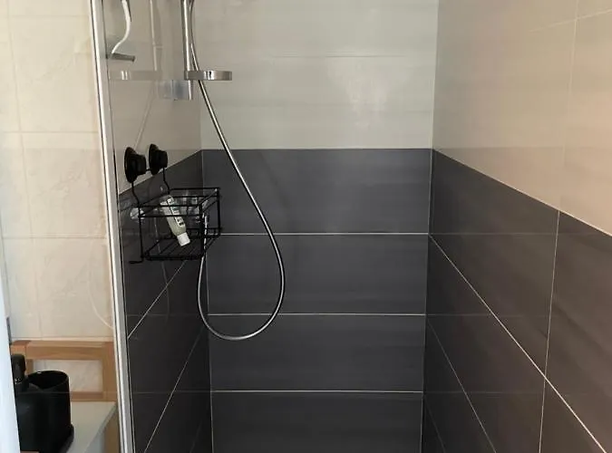 Le Courtil * Cerisy-la-Foret